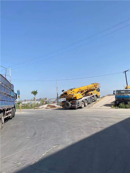 平桥区25吨吊车的租赁价格大概是多少？